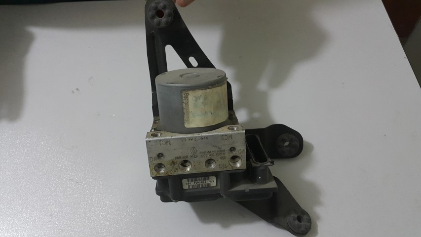 Renault Clio ABS Beyni