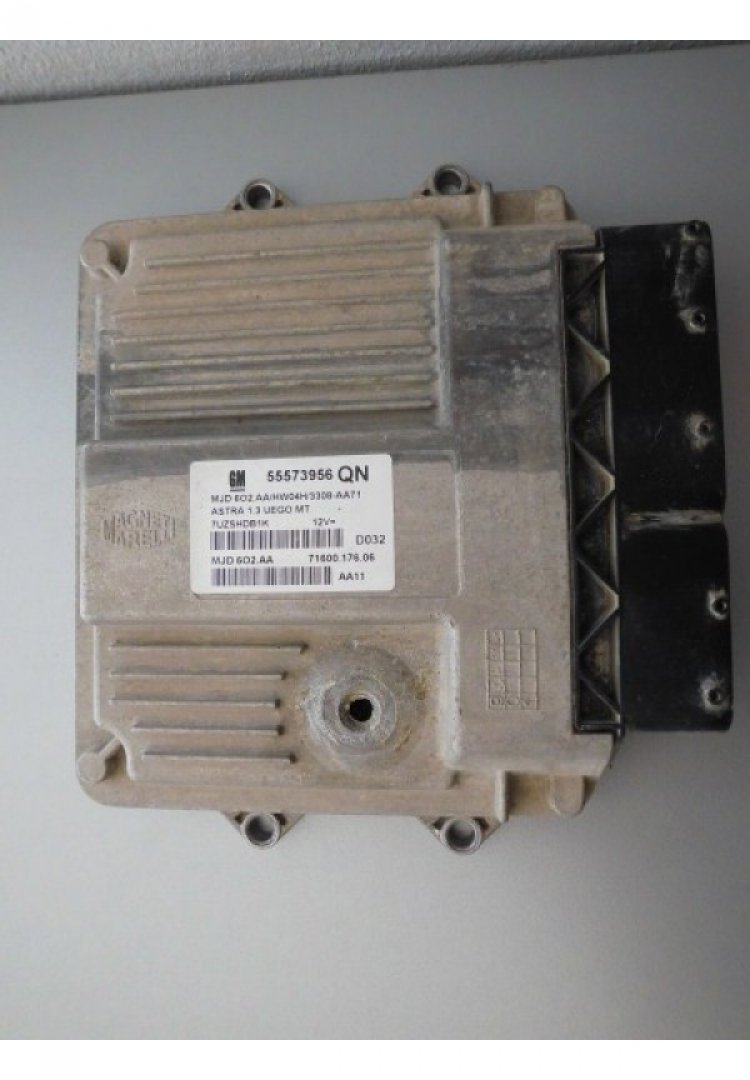 Opel Astra H Motor Beyni